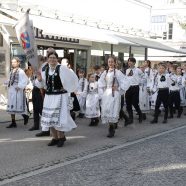 ,,Vor 80 Jahren – den Wurzeln entrissen“